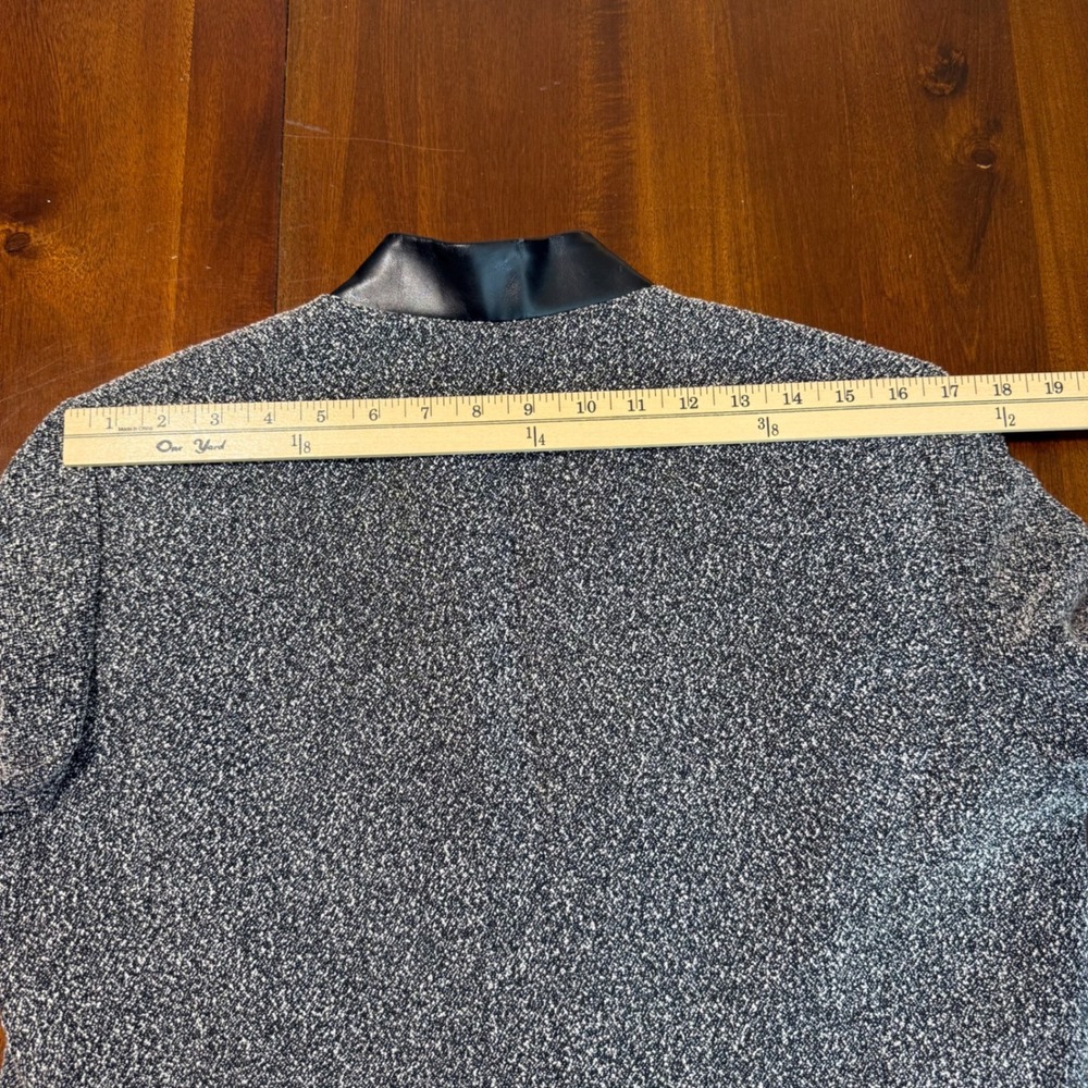 Kasper Womens Blazer Size 12 Gray Tweed Faux Leather Tuxedo Collar Career - Picture 10 of 13
